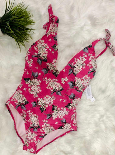PINK SUWIMSUIT