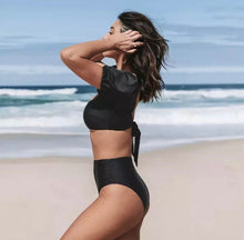 Cargar imagen en el visor de la galería, TWO PIECE BLACK SWIMSUIT