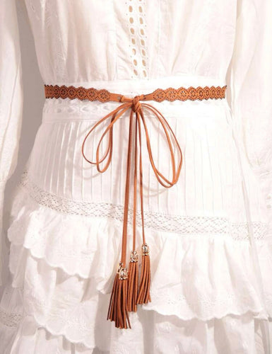 TASSEL CHARM HOLLOW OUT BELT